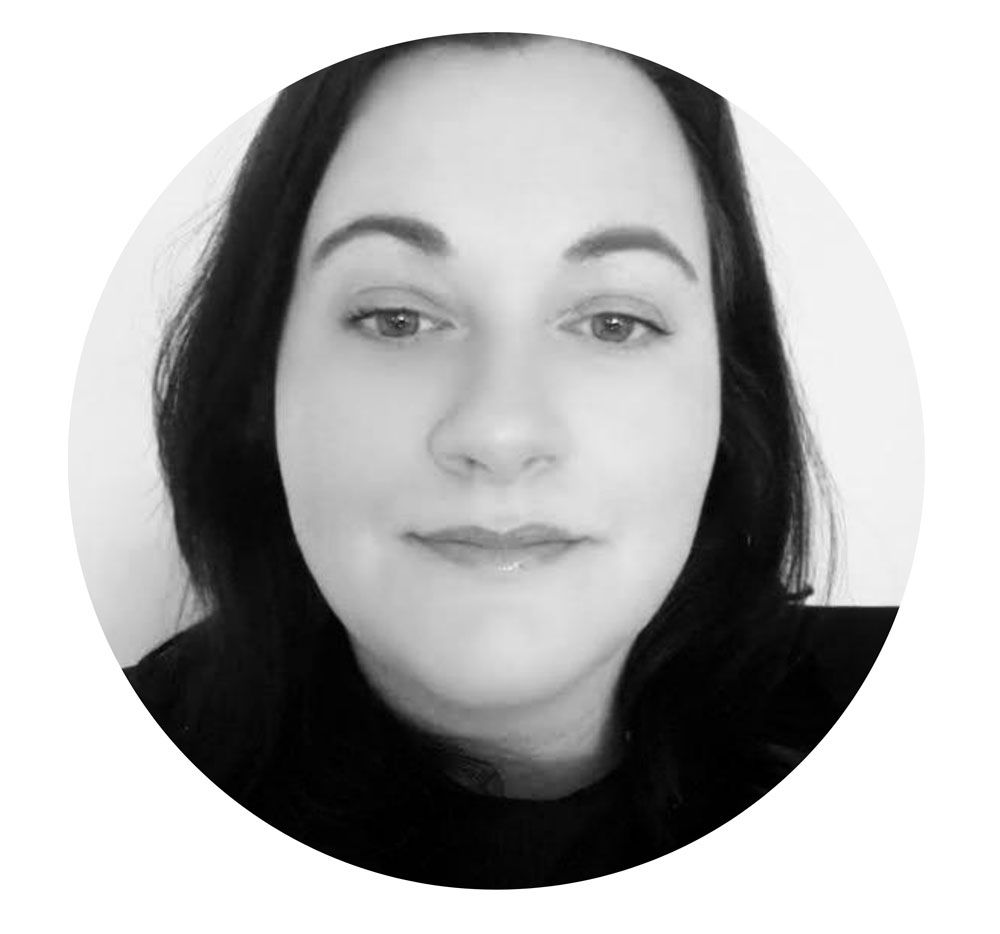 Rachel Lloyd, course assessor at Dental Nurse Network