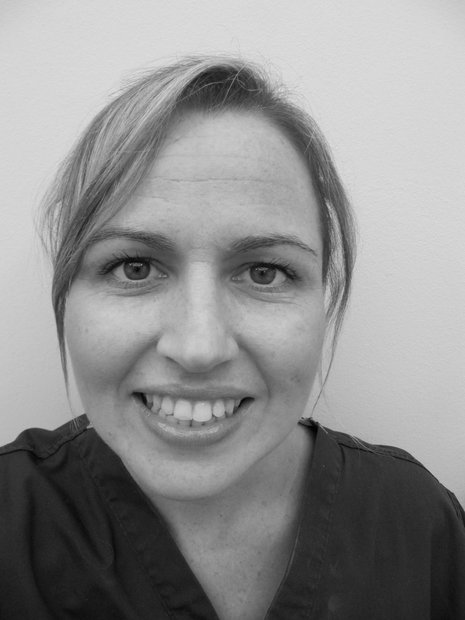 Meet Jo, an orthodontic dental nurse who set up a side income during the pandemic.