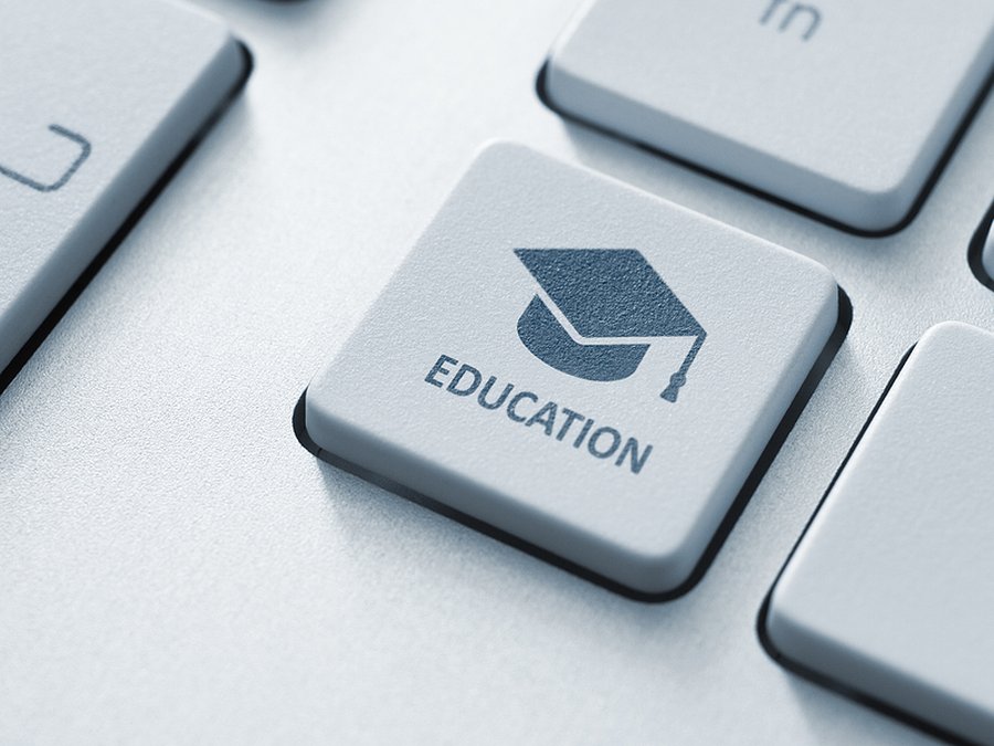How to Become a Dental Nurse Tutor